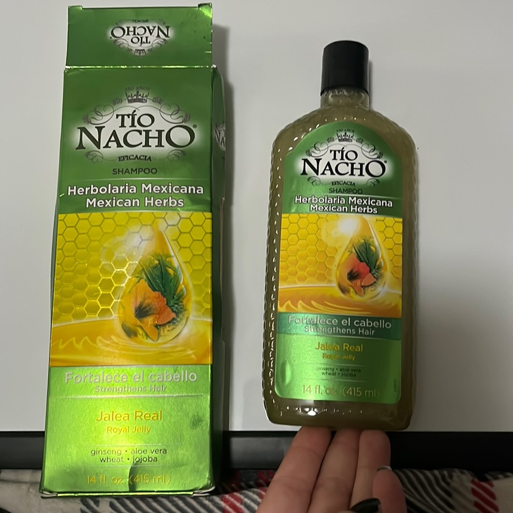 Hair Strengthening shampoo